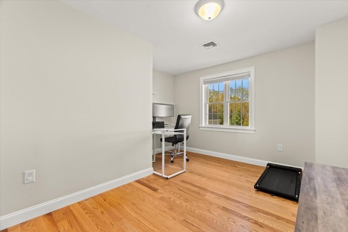 5 Baron Drive Property Photo 33