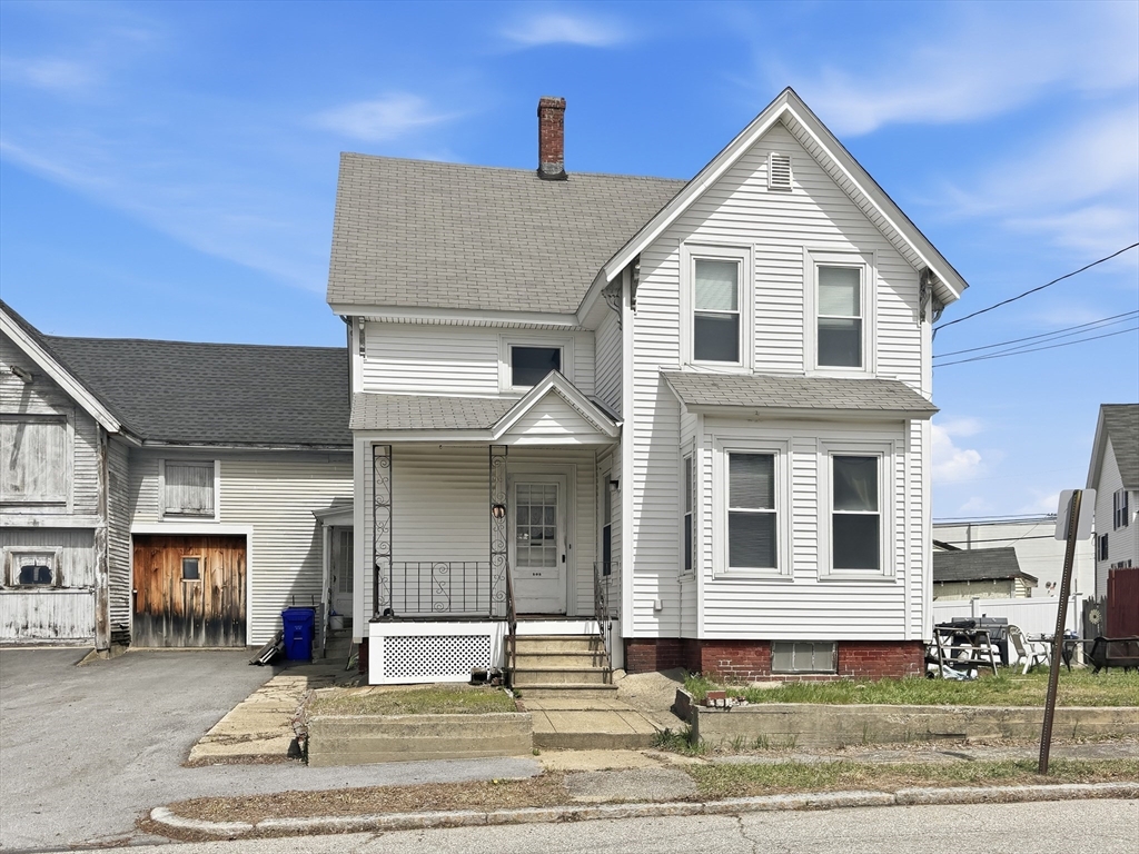 808 Grove St Property Photo 1