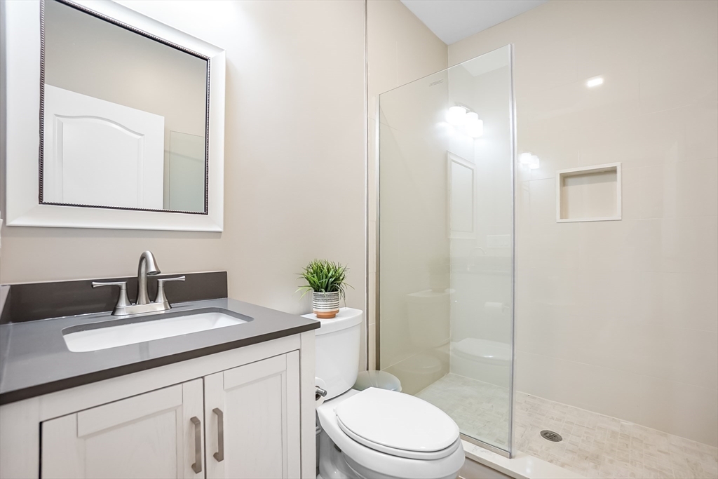 57 Walnut St Property Photo 18