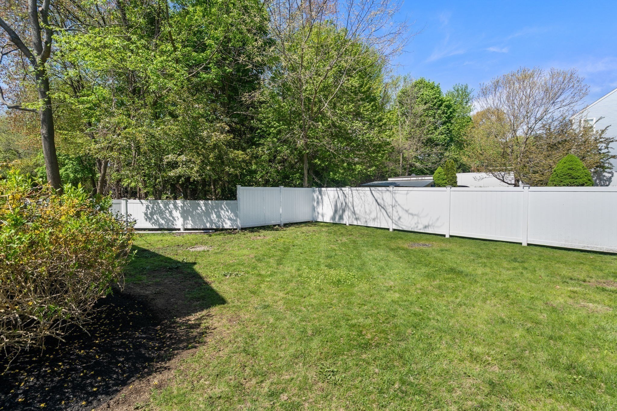 1360 Great Plain Ave Property Photo 31