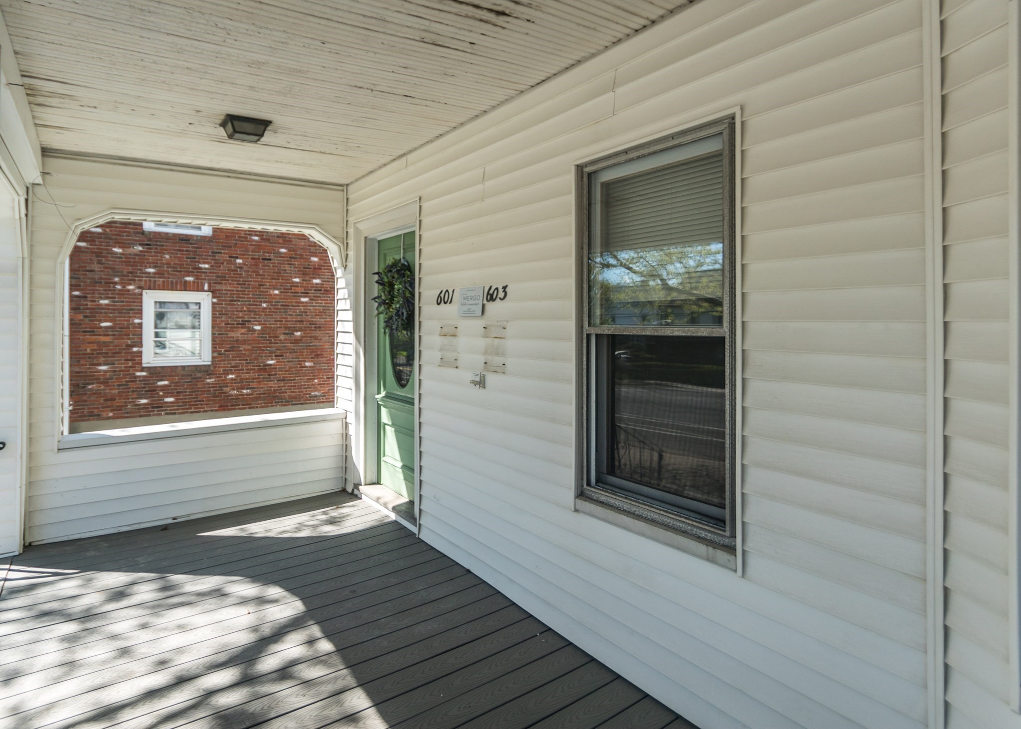 601-603 Main Street Property Photo 6