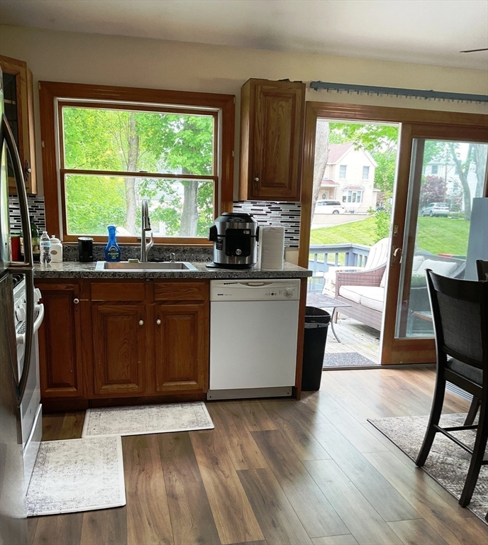 87 Crafts Property Photo 2