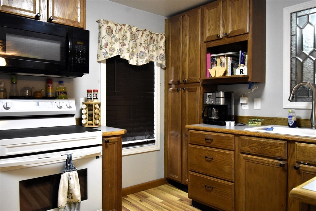 3 Elm Street Property Photo 11