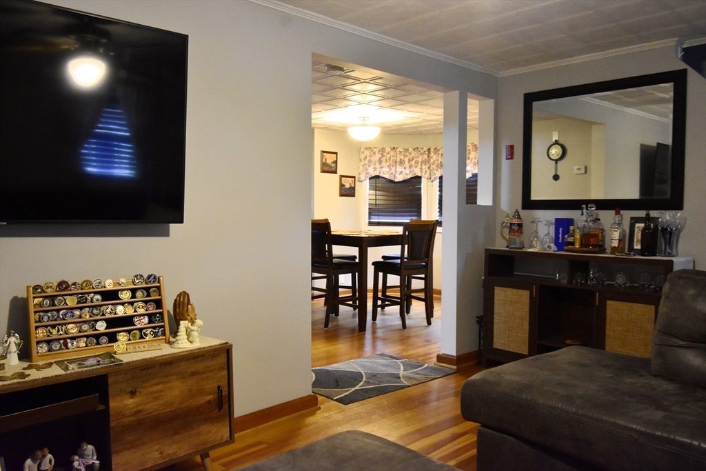 3 Elm Street Property Photo 16