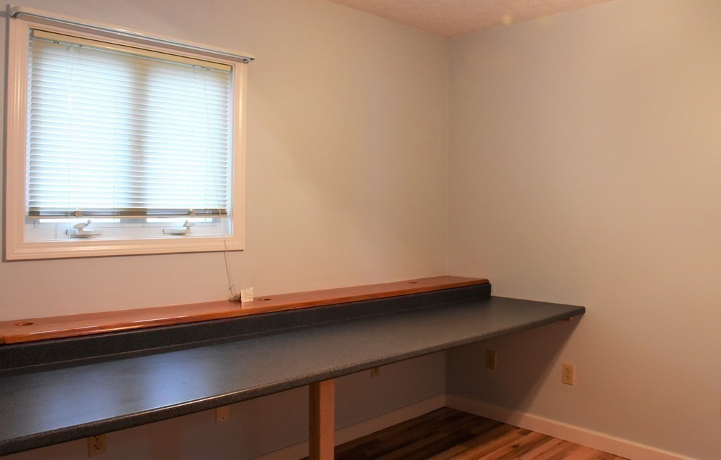 3 Elm Street Property Photo 19