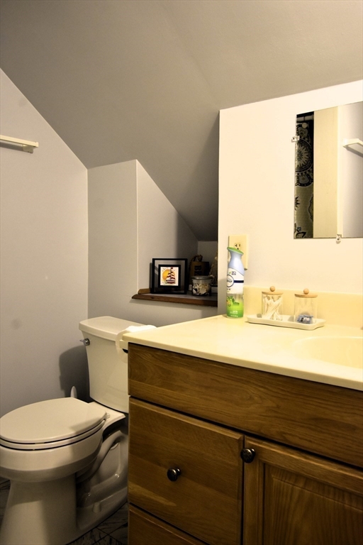 3 Elm Street Property Photo 24