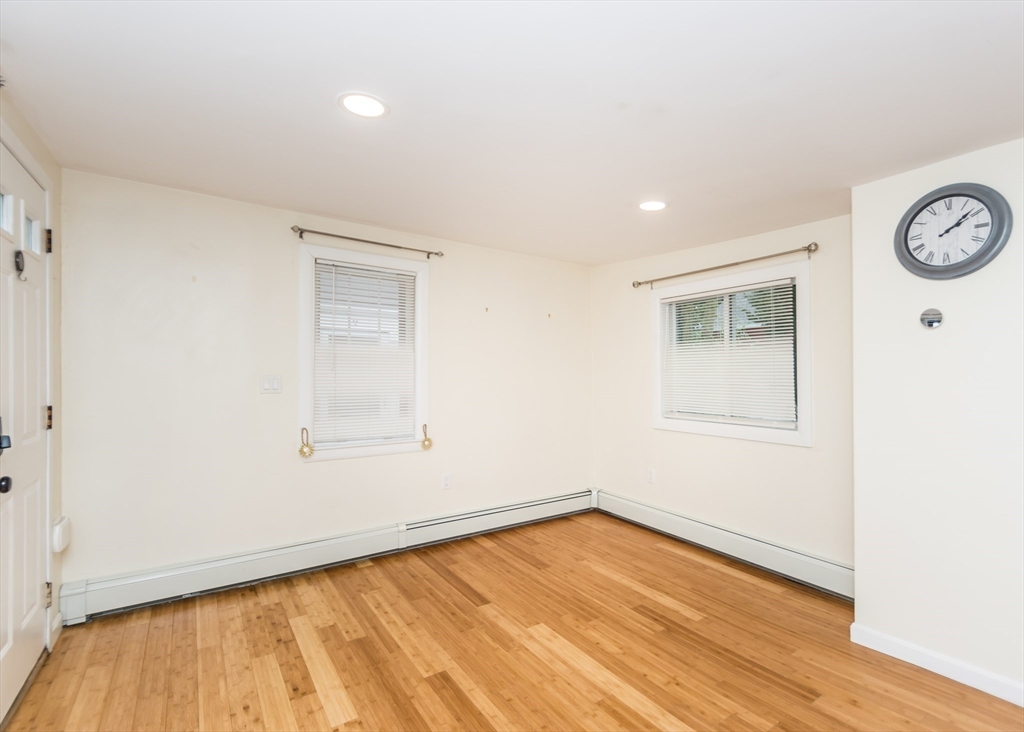 26 Cross Street Property Photo 15