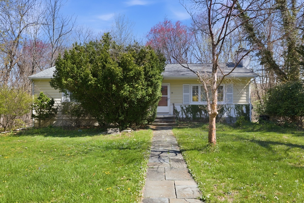 18 Wyman Road Property Photo 1