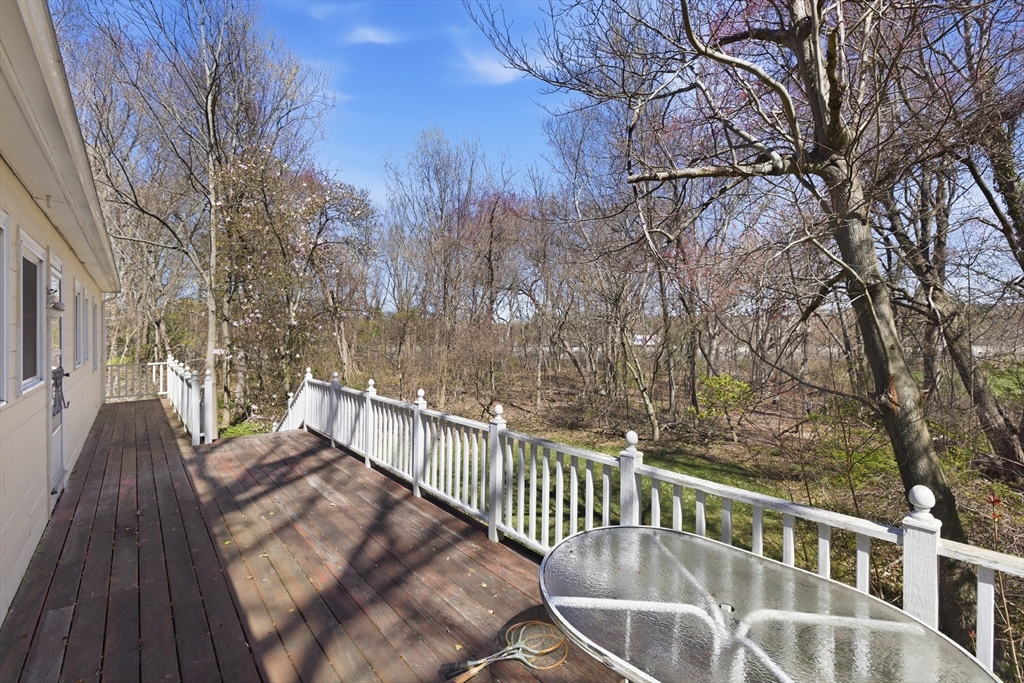 18 Wyman Road Property Photo 6