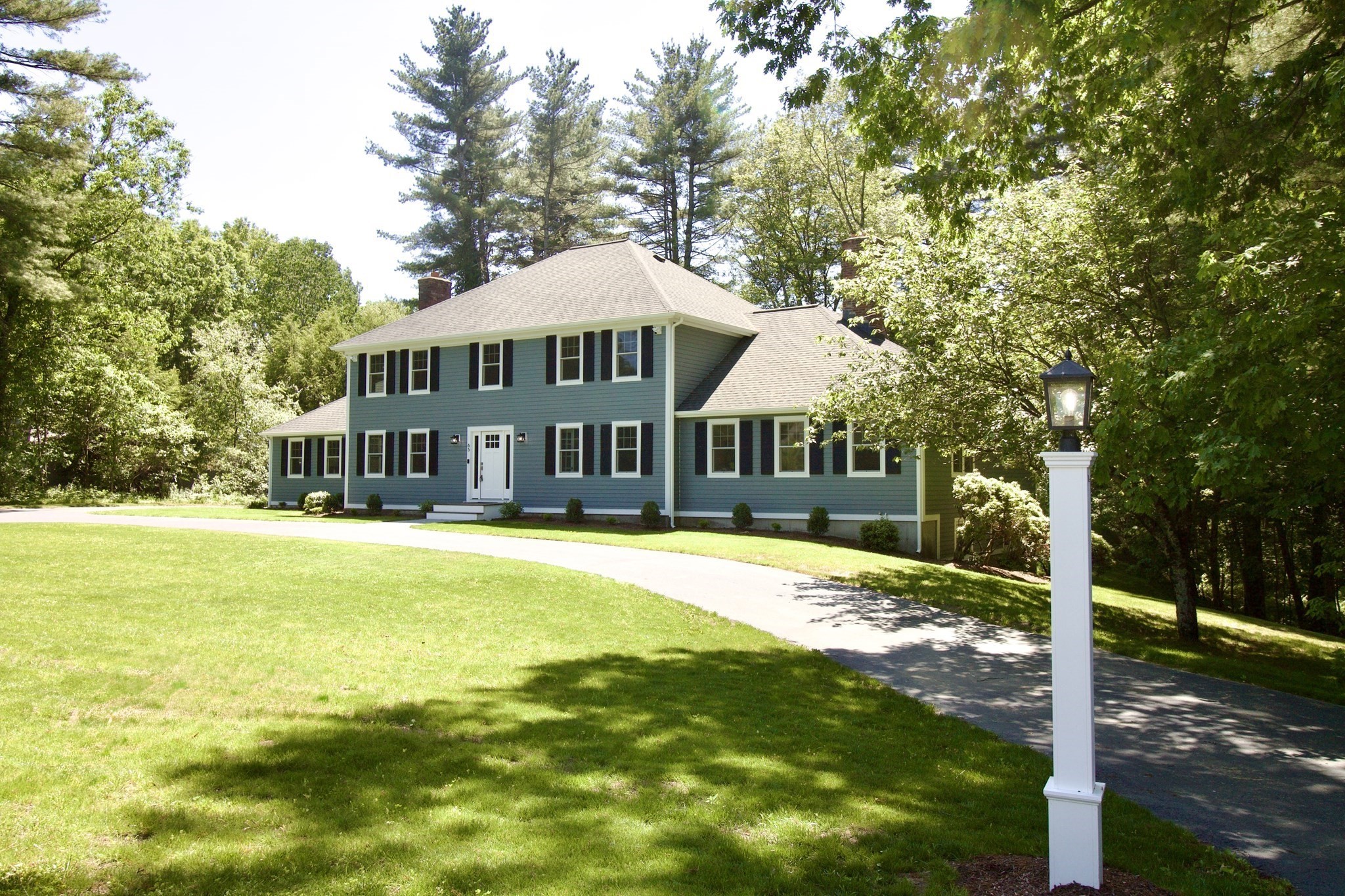 65 Fox Run Rd Property Photo 1