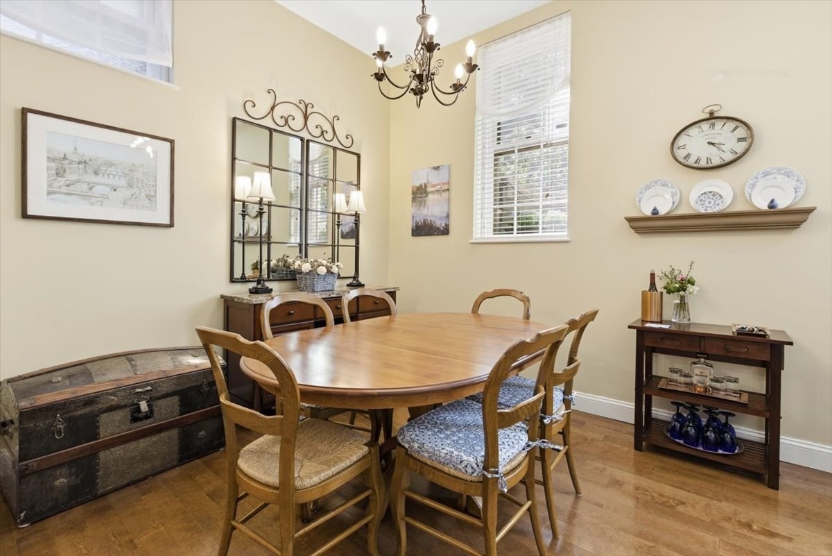 65 Glen Rd # H1 Property Photo 12
