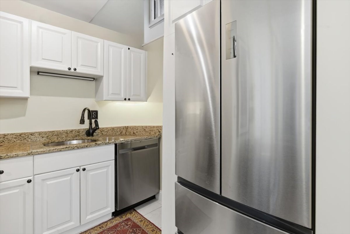 65 Glen Rd # H1 Property Photo 15