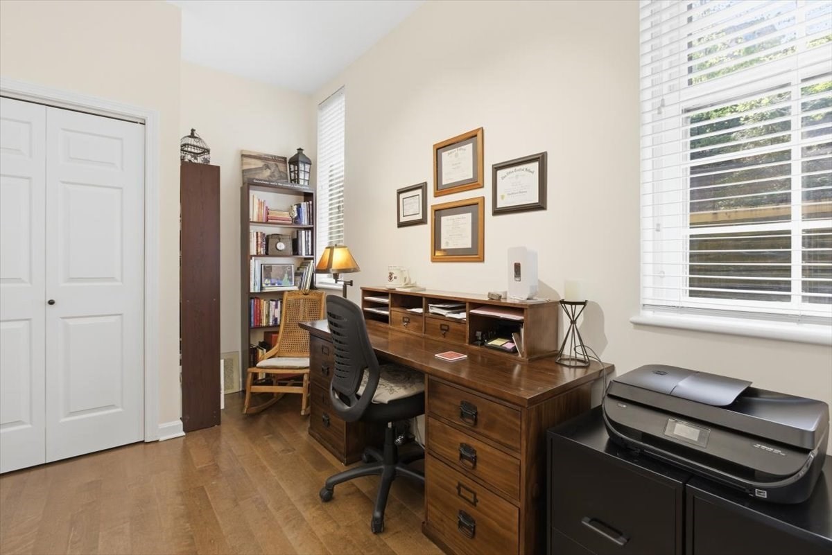 65 Glen Rd # H1 Property Photo 30