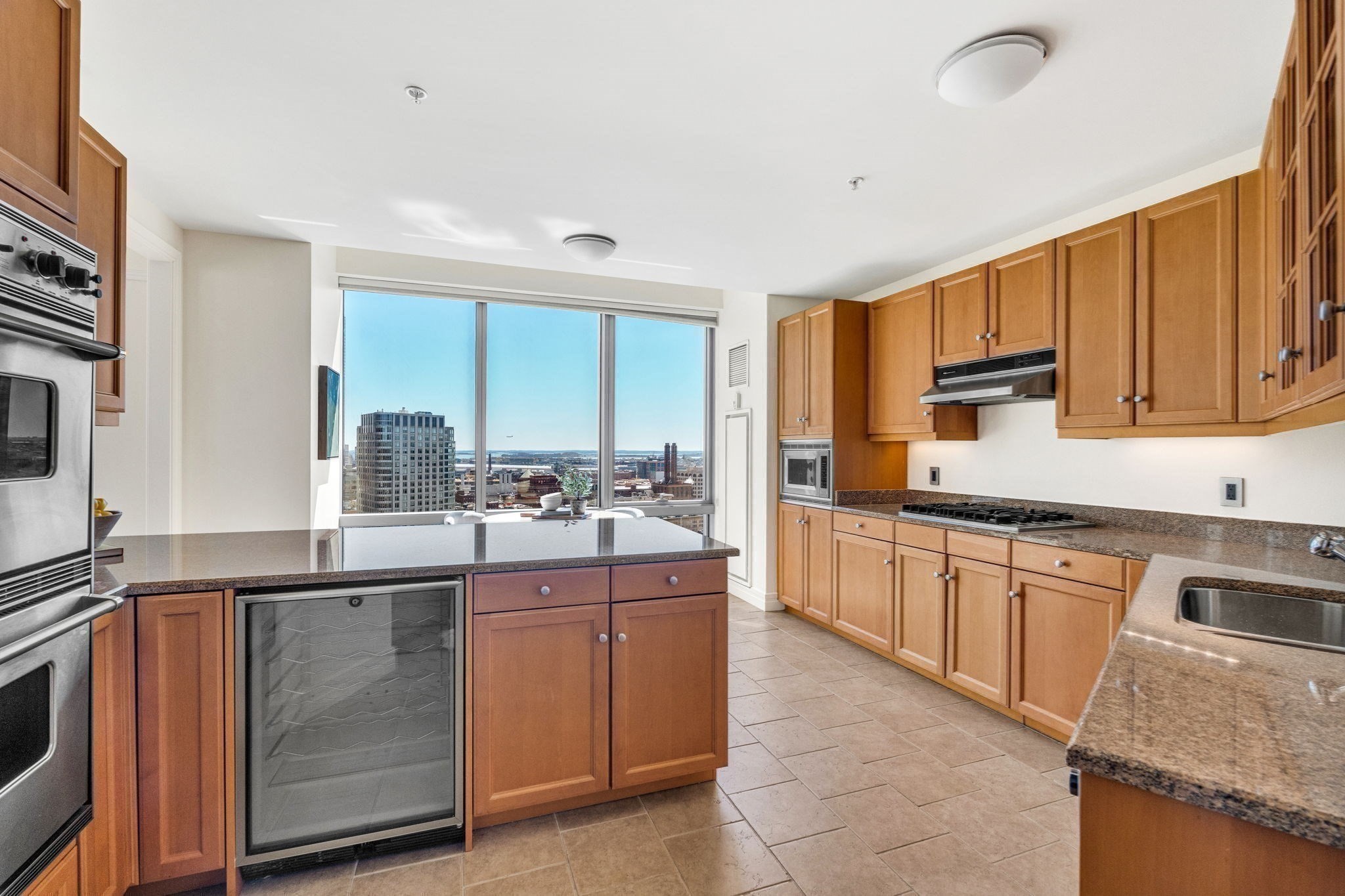 1 Avery St # 24d Property Photo 8