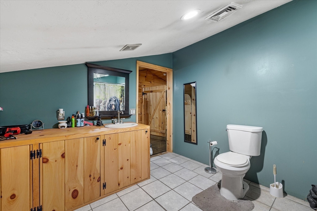 8 Oakwood Rd Property Photo 23