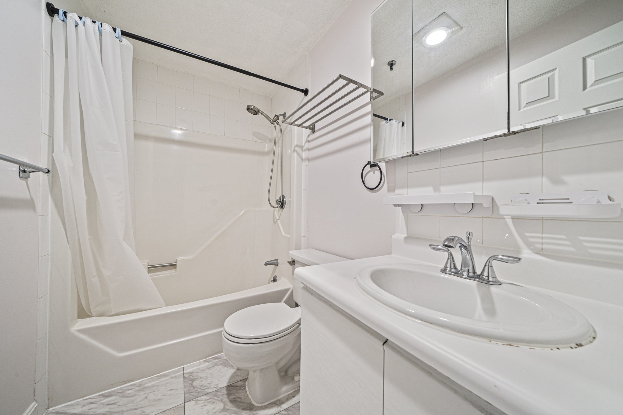 3920 Mystic Valley Parkway Uni # 708 Property Photo 9
