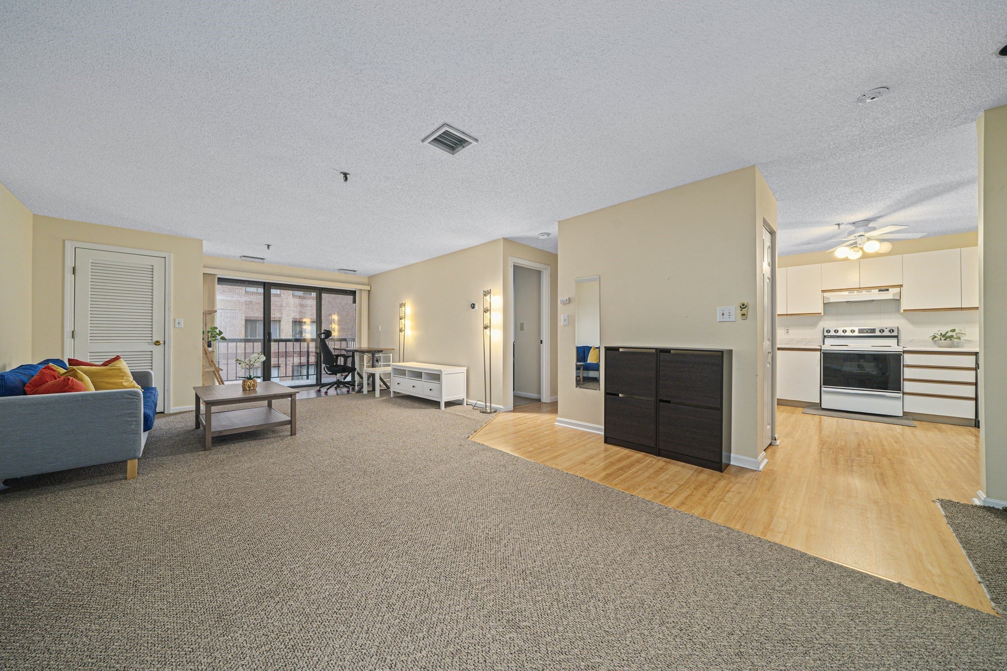 3920 Mystic Valley Parkway Uni # 708 Property Photo 11
