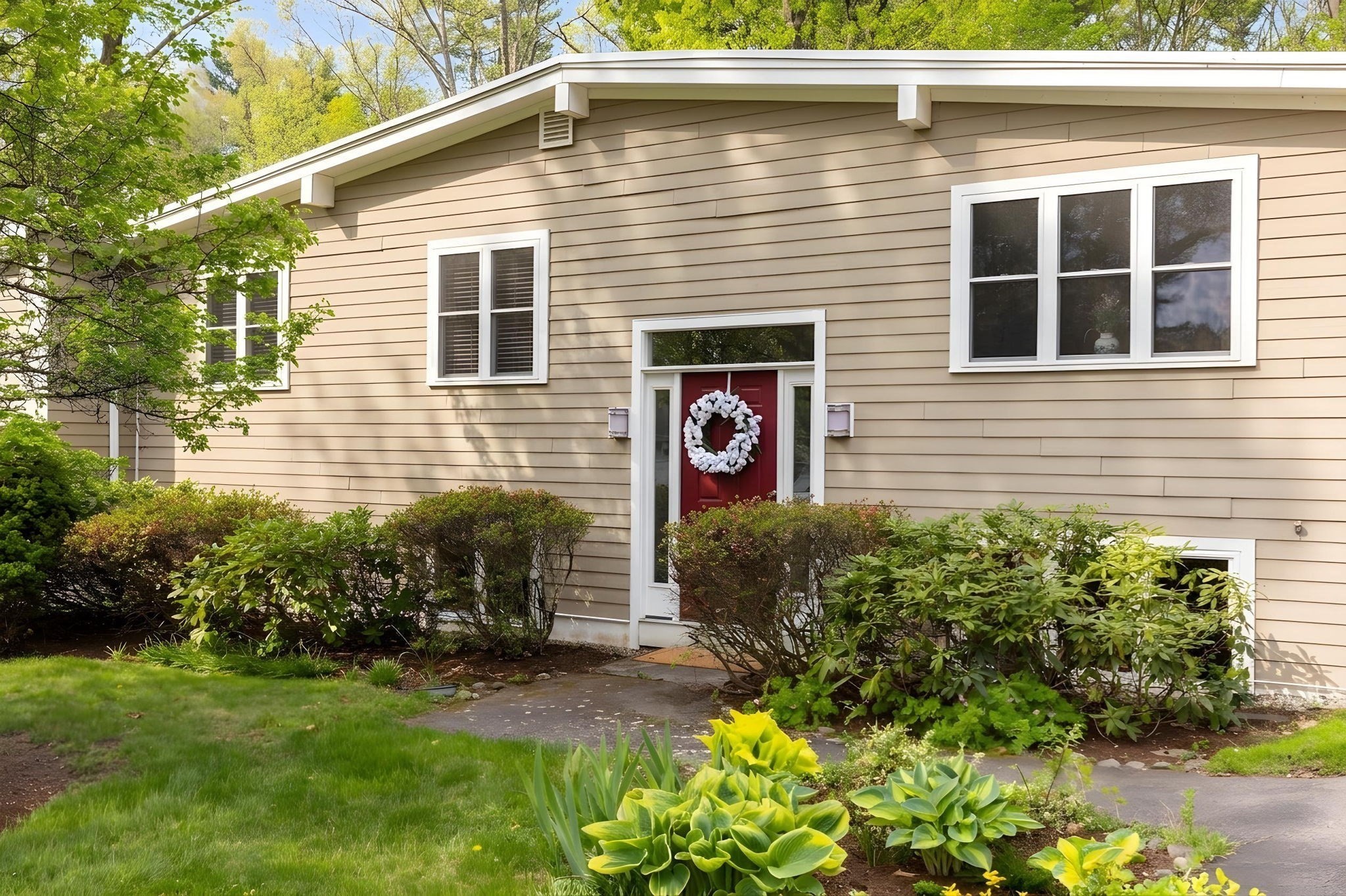 193 Orchard Street Property Photo 2