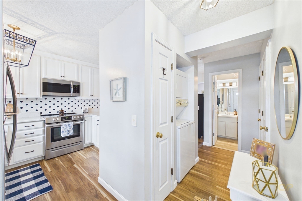 2743 Cranberry Hwy # 13b Property Photo 6