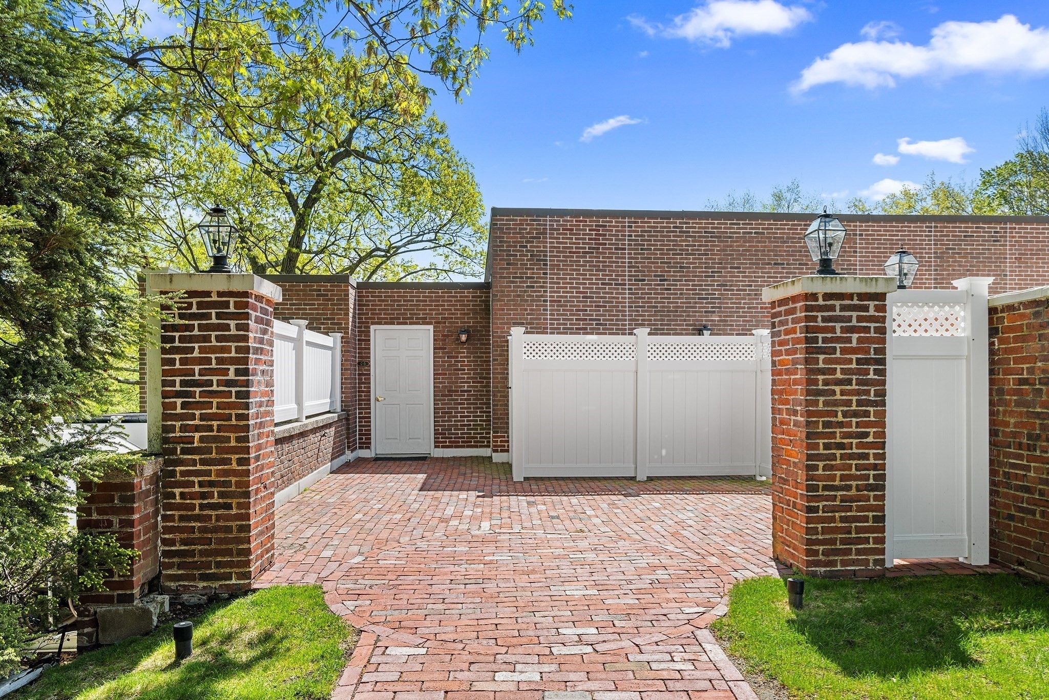 63 Garden Rd # C5 Property Photo 23