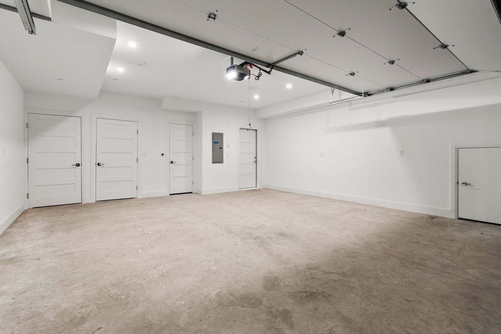 956 Walnut Street # 3 Property Photo 11
