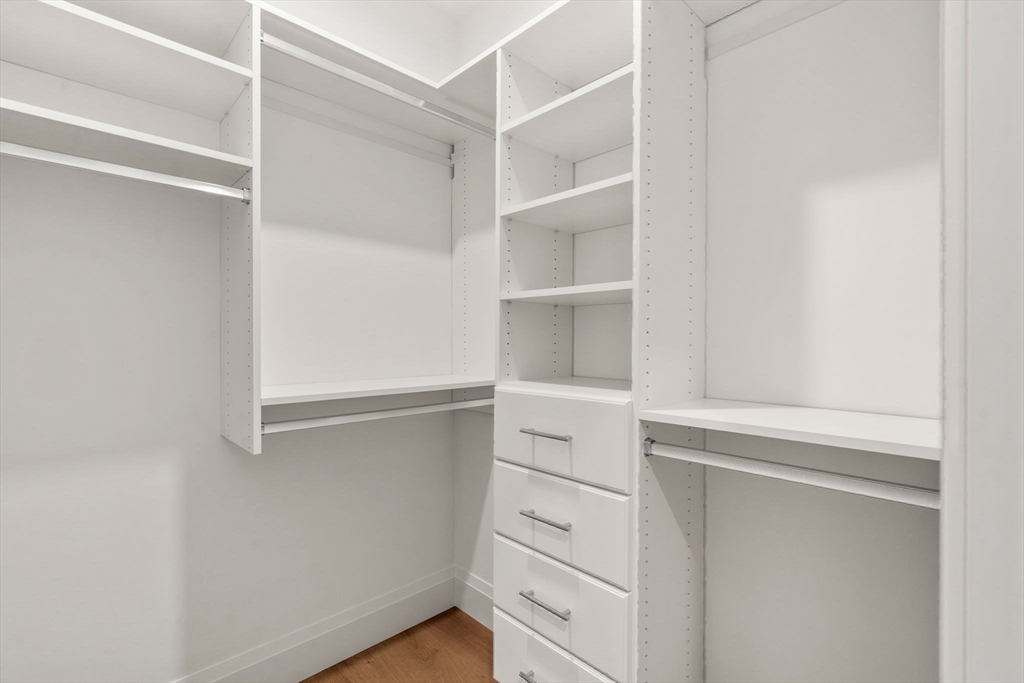 956 Walnut Street # 3 Property Photo 12