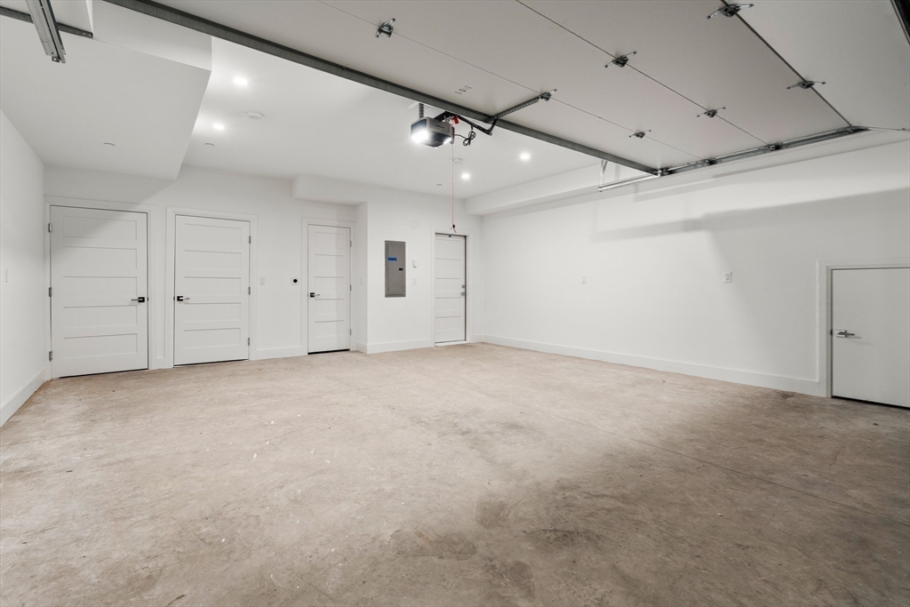 956 Walnut Street # 3 Property Photo 11
