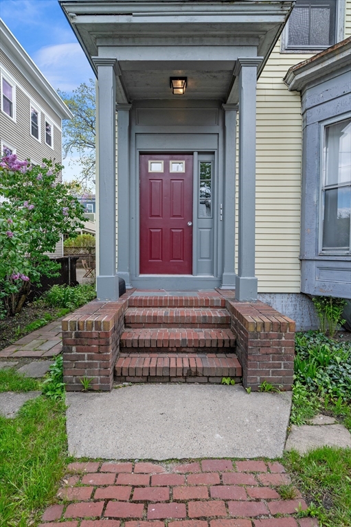106 Ellery St Property Photo 2