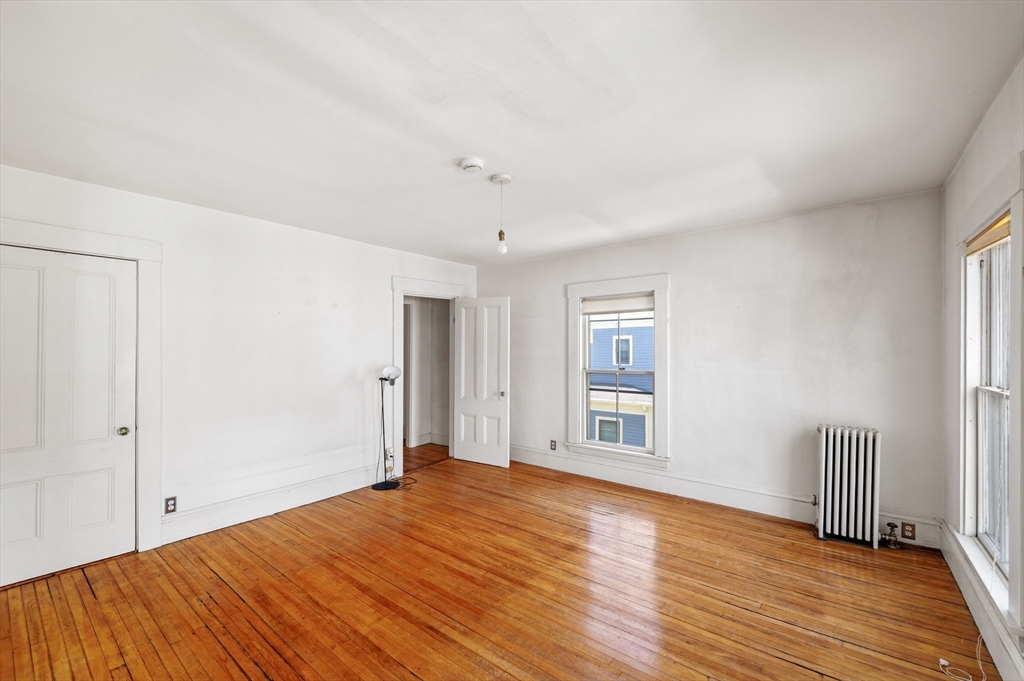 106 Ellery St Property Photo 8