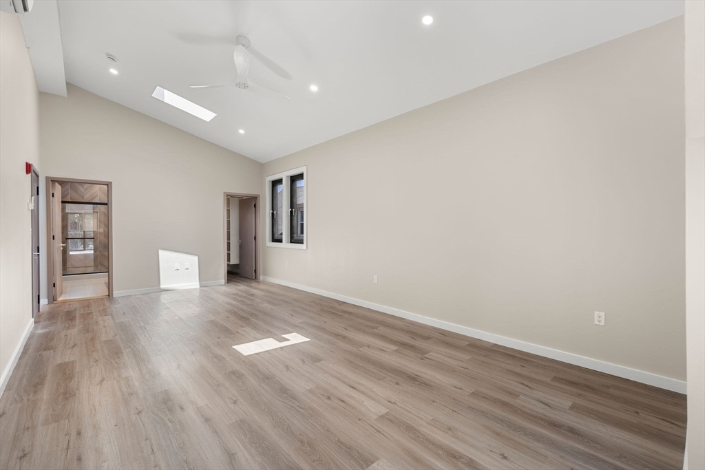 14 Schuyler # 4 Property Photo 20