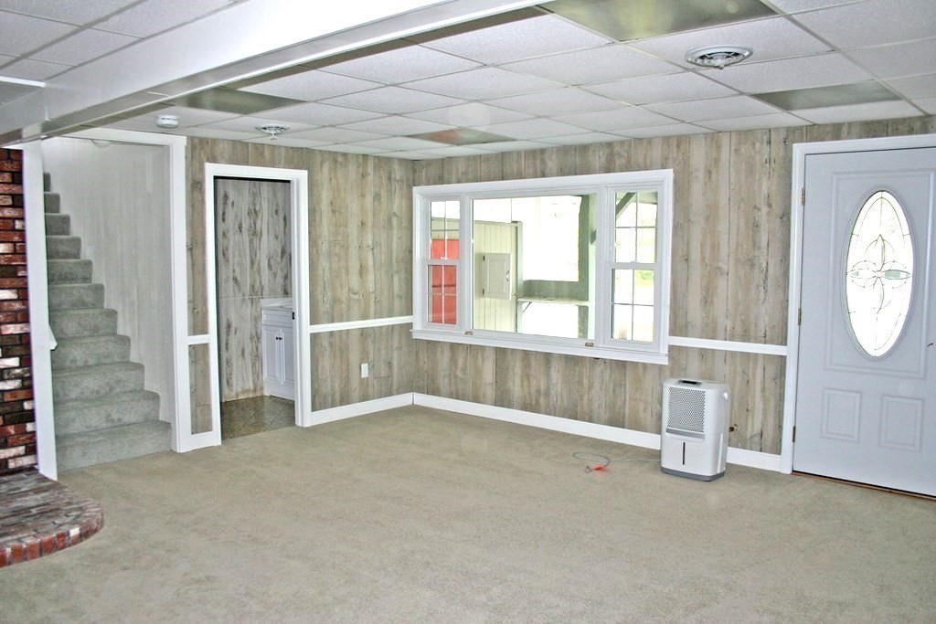 27 Reservoir Ave Property Photo 15