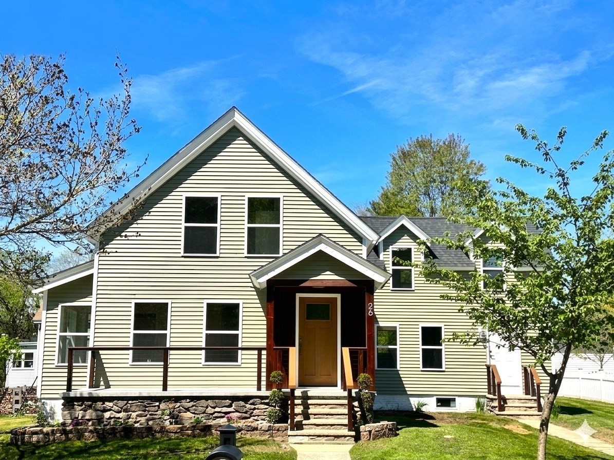 26 Summer Street Property Photo 1