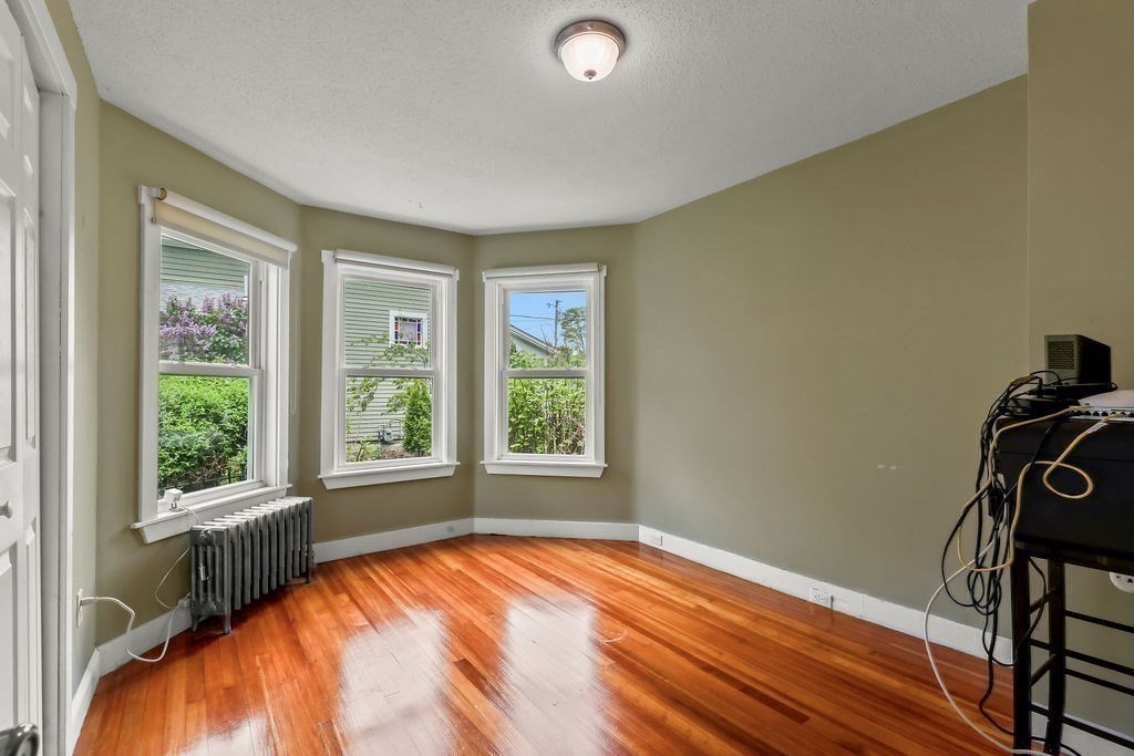 26 Bacon Sq Property Photo 16