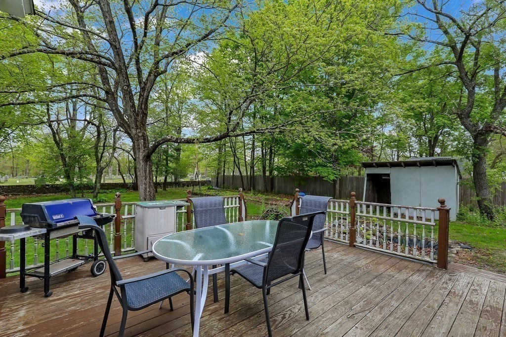 26 Bacon Sq Property Photo 24