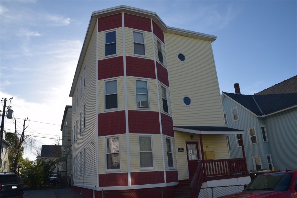 14 Mendon St Property Photo 1