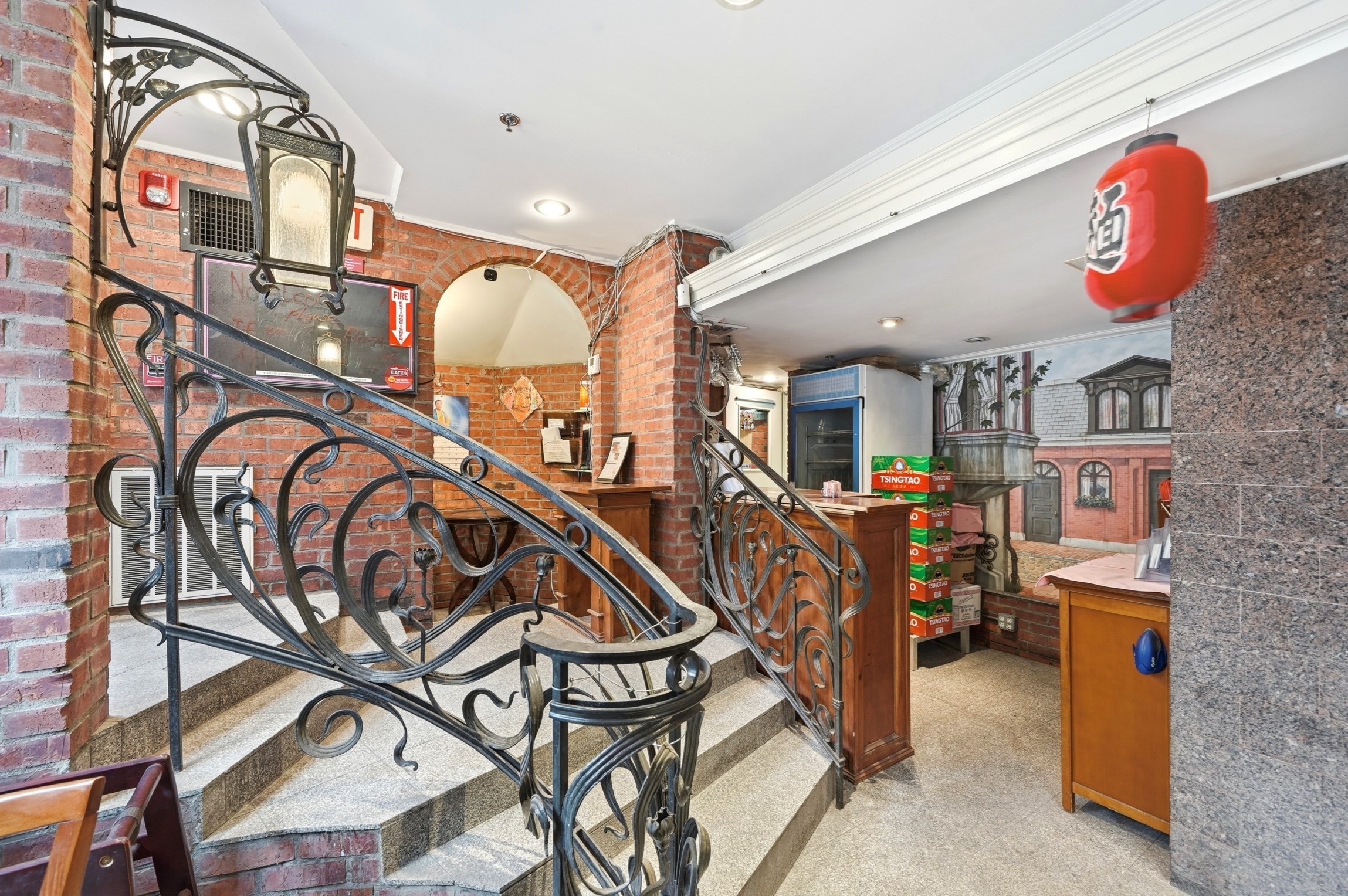 30 Massachusetts Ave Property Photo 3
