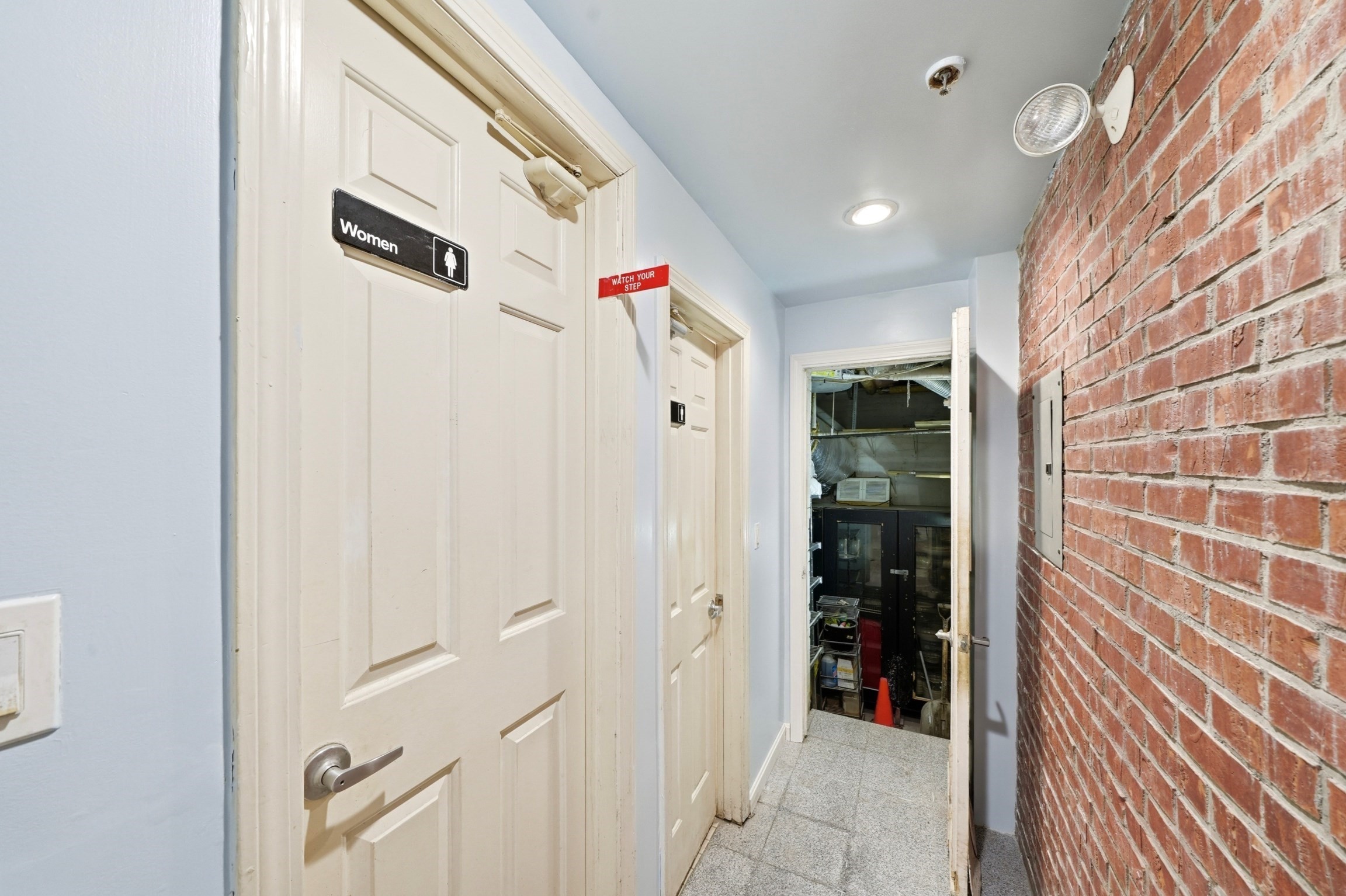 30 Massachusetts Ave Property Photo 15