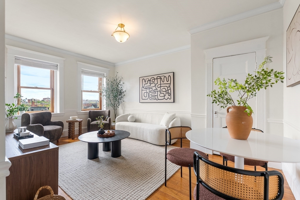 8 Garrison St # 709 Property Photo 1