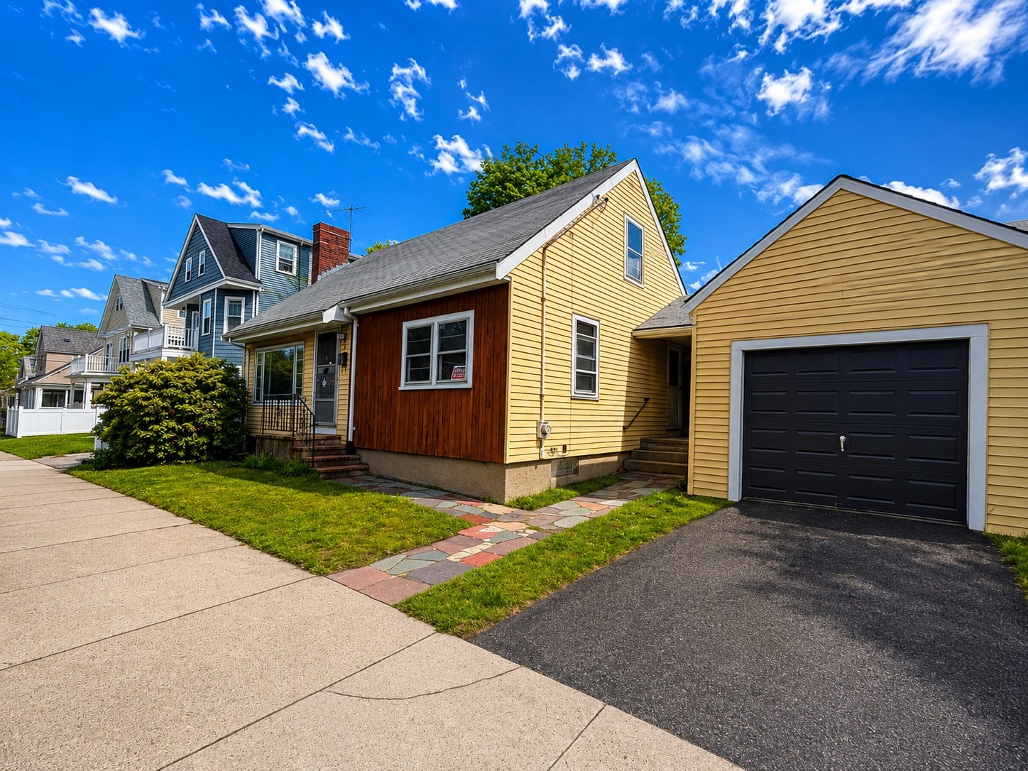 7 Lorette St Property Photo 1