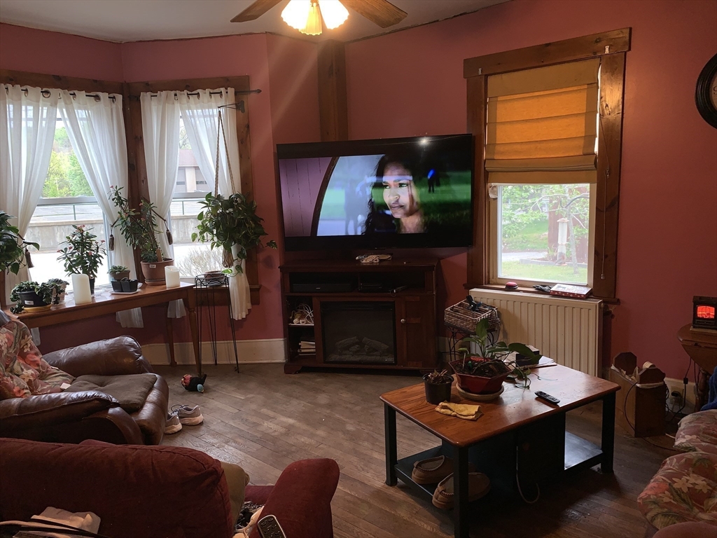 6 Leonard Street Property Photo 9