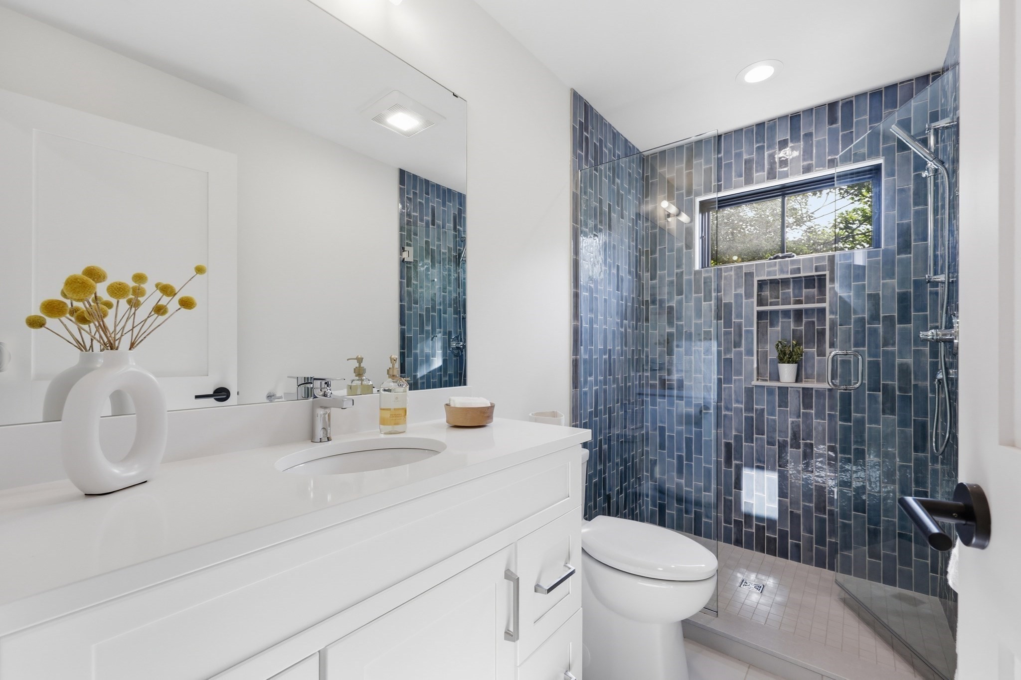 14 Garfield St. # A2 Property Photo 16