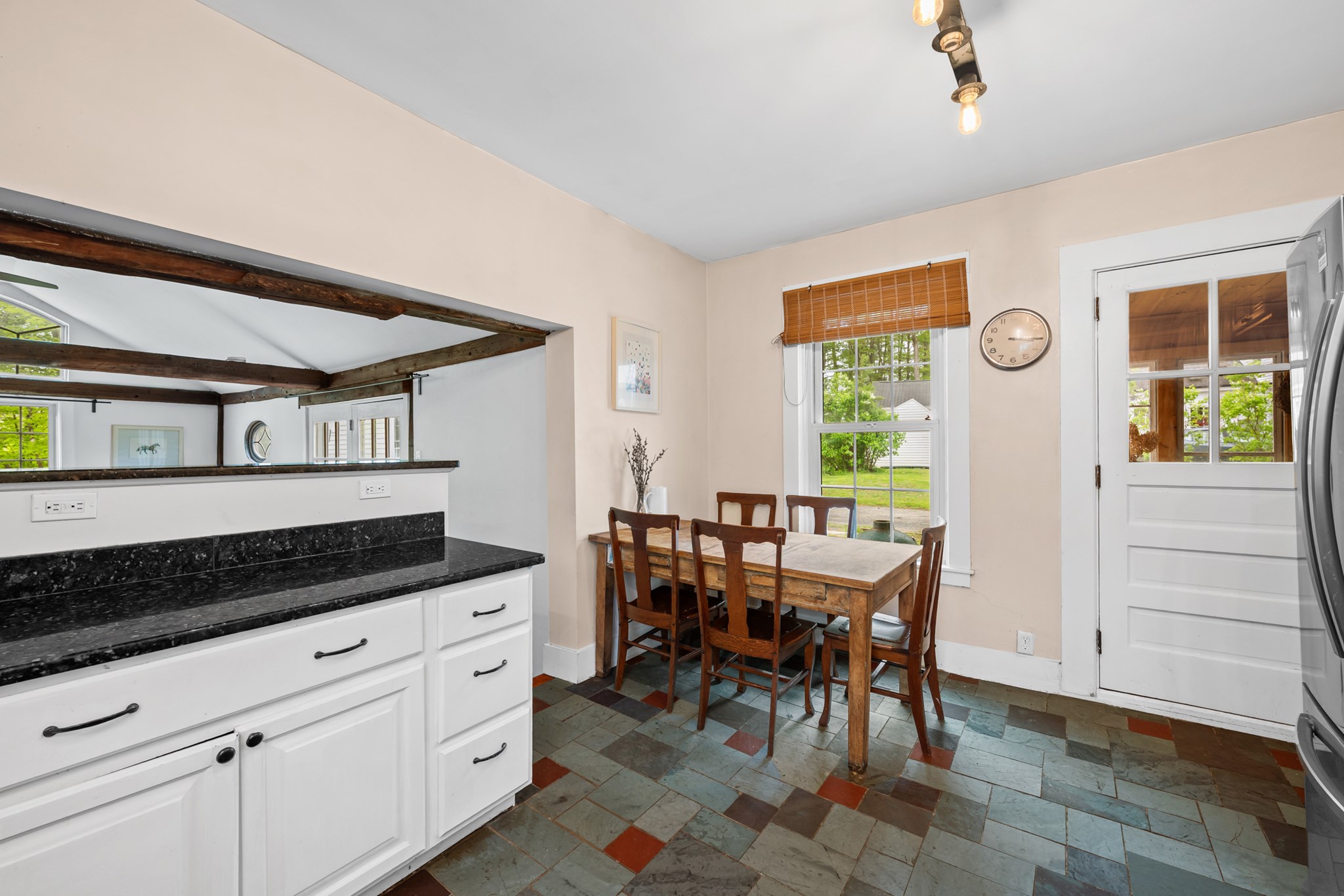 10 Maple Property Photo 15