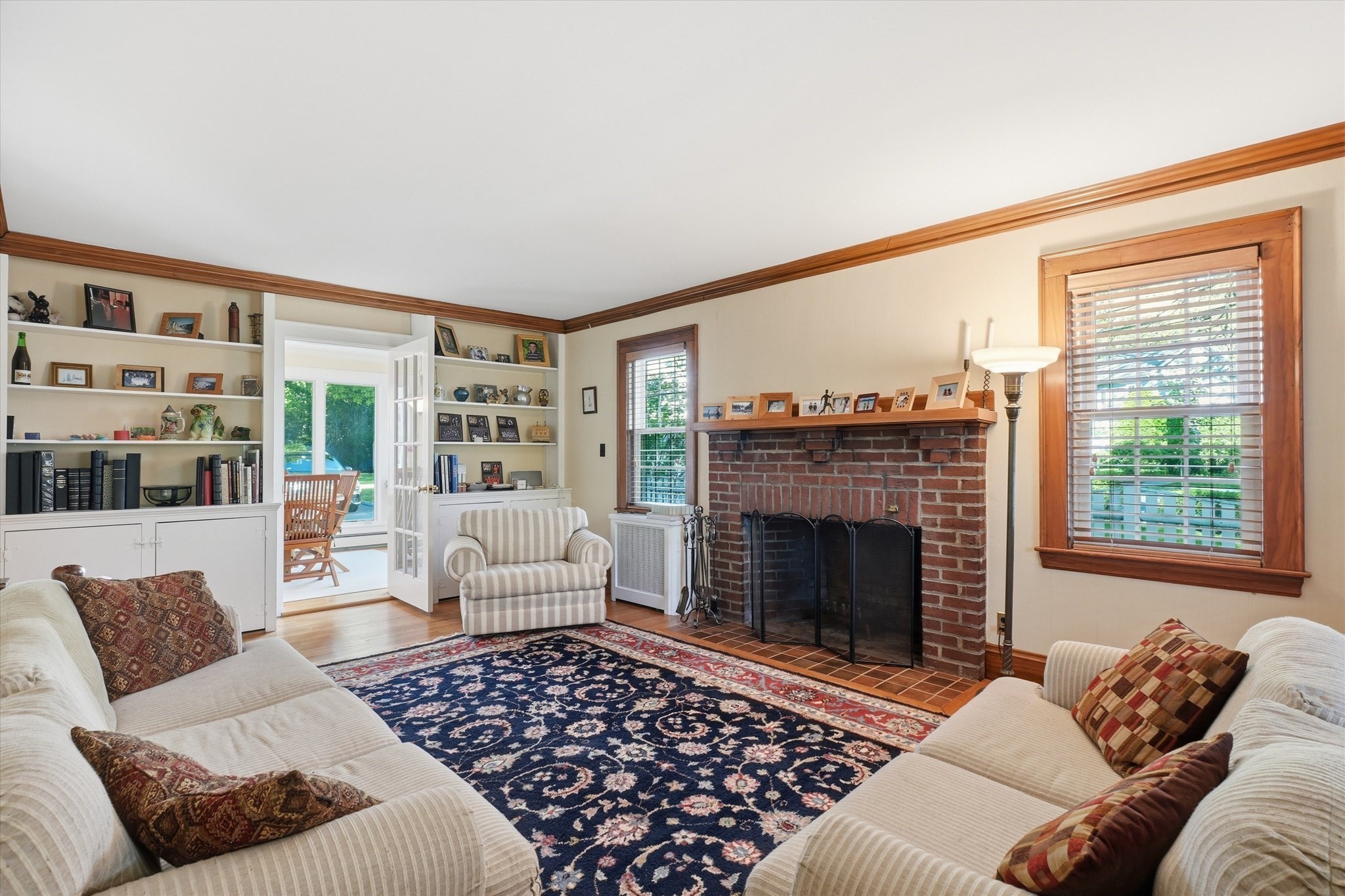 349 Auburndale Ave Property Photo 10