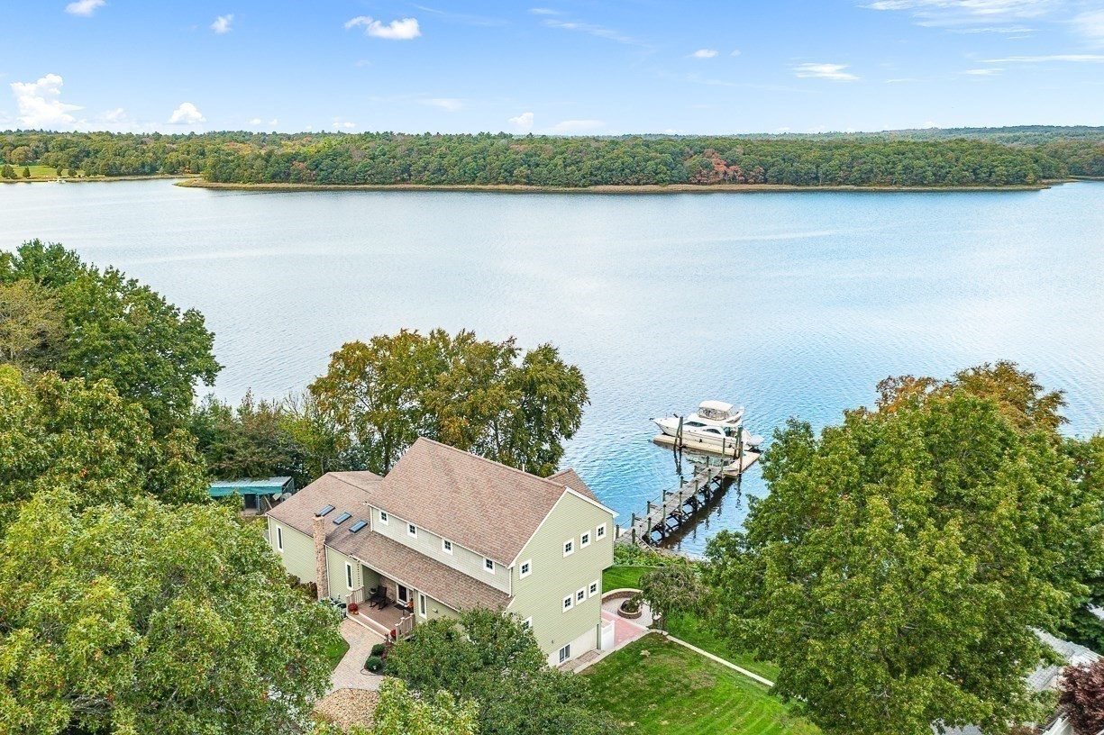 43 Cliff Dr Property Photo 1