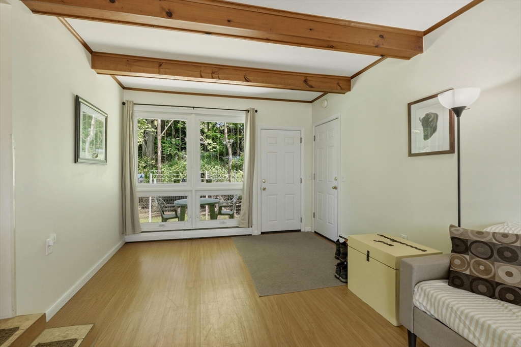 16 Saybrook Cir Property Photo 6