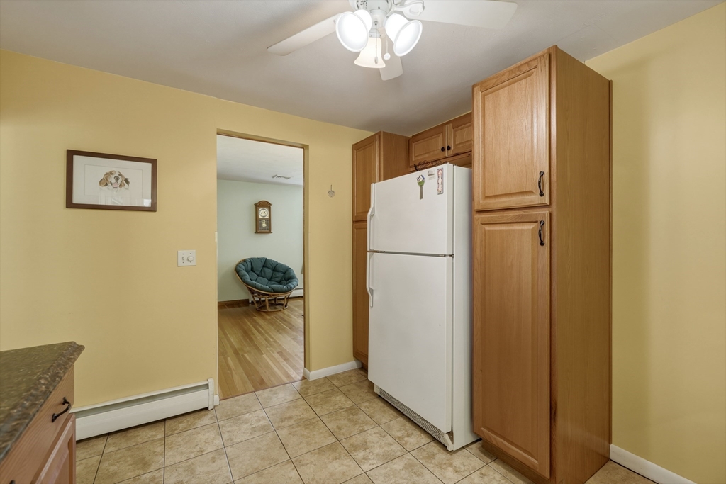 16 Saybrook Cir Property Photo 9