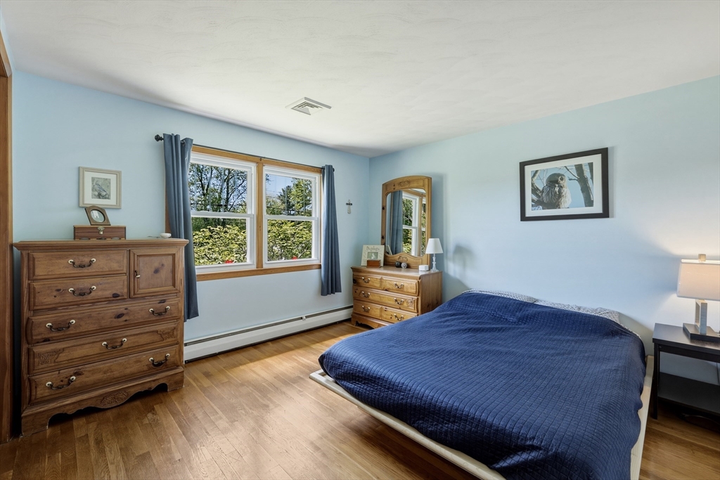16 Saybrook Cir Property Photo 13