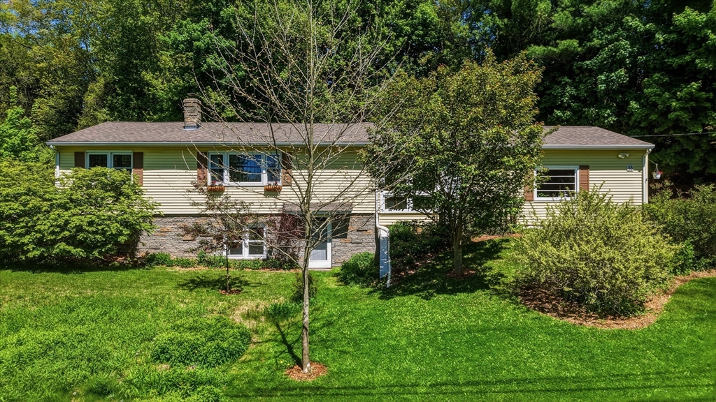 16 Saybrook Cir Property Photo 23