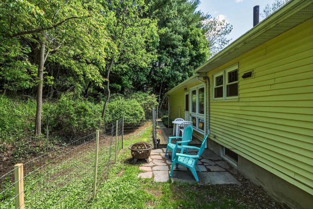 16 Saybrook Cir Property Photo 26