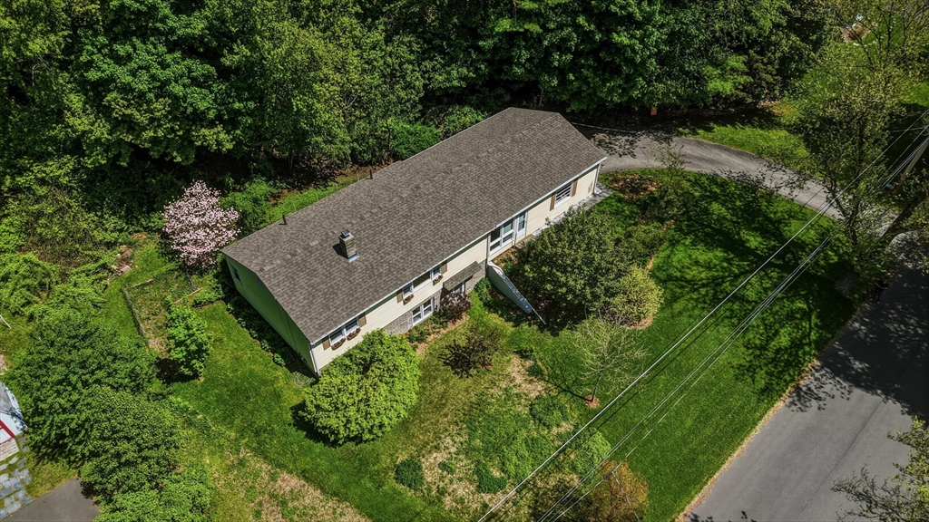 16 Saybrook Cir Property Photo 31